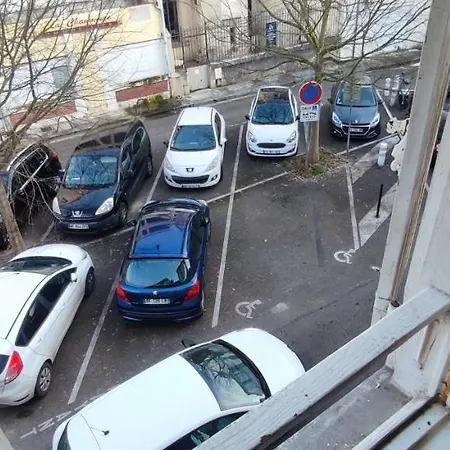 Hypercentre A 2 Pas De La Gare. N°3