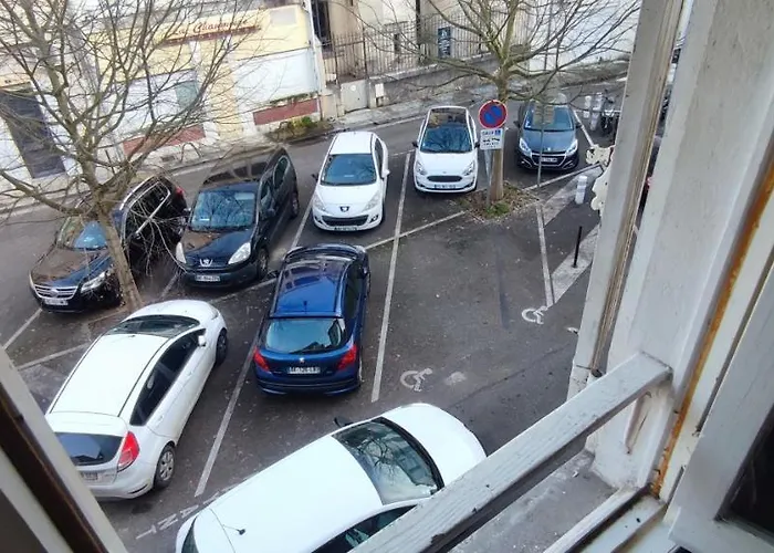 Hypercentre A 2 Pas De La Gare. N°3